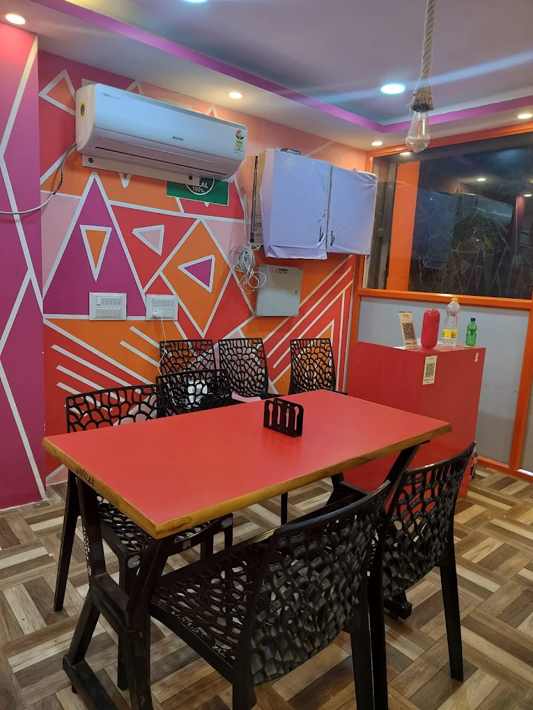 S S Crunch Restaurant in Tiruvarur - Tiruvarur ads